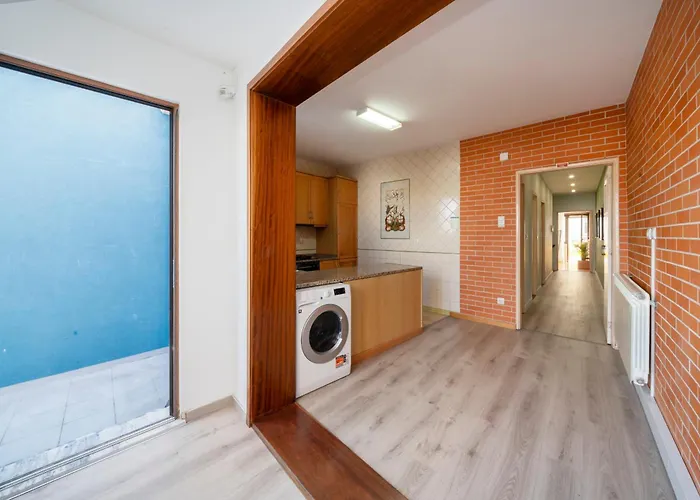 Green 98 Apartment And Terrace