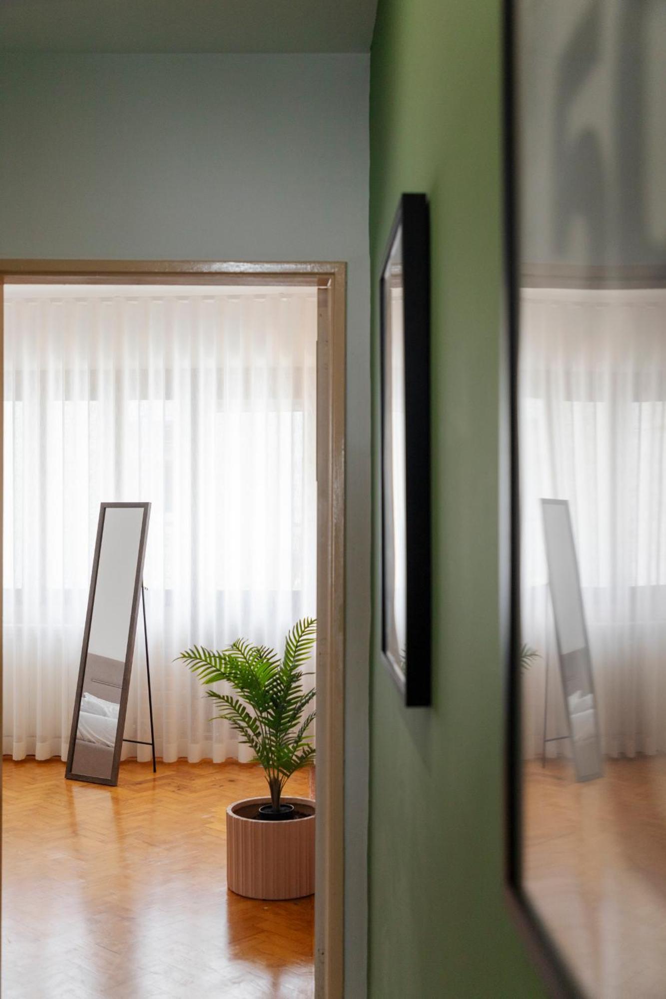 Apartment 98 And Terrace Aveiro